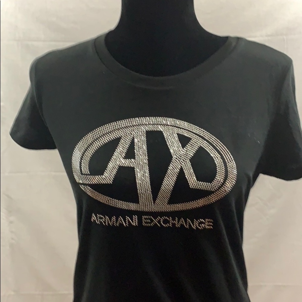 Black t-shirt